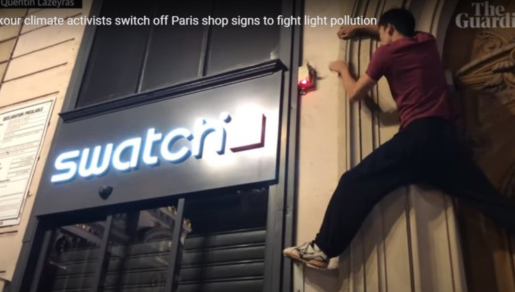 Во Франции паркурщики борются со световым загрязнением - «В мире»