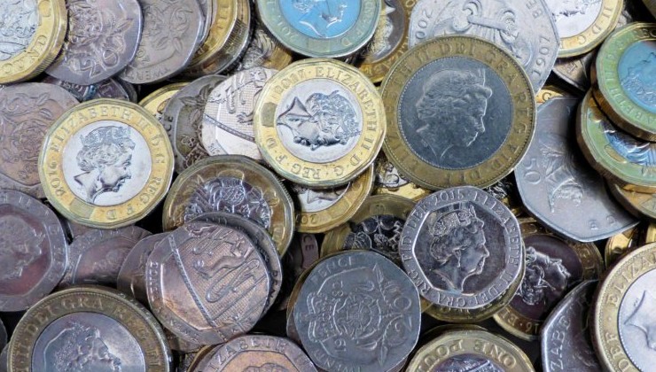 Великобритания будет производить монеты из старых гаджетов - «В мире»