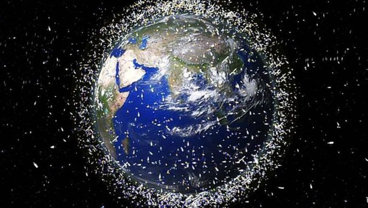 После уничтожения российского спутника в космосе остался мусор - «В мире»