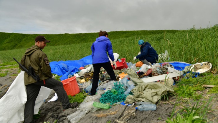 Ученые классифицировали морской мусор Камчатки - «Экология России»