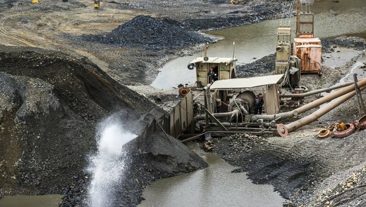 Загрязнение рек Сибири и Дальнего Востока золотодобывающими компаниями усилилось - «Экология России»