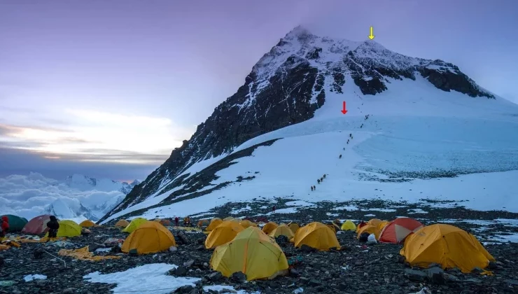 Ледовая шапка Эвереста стала таять в десятки раз быстрее - «В мире»