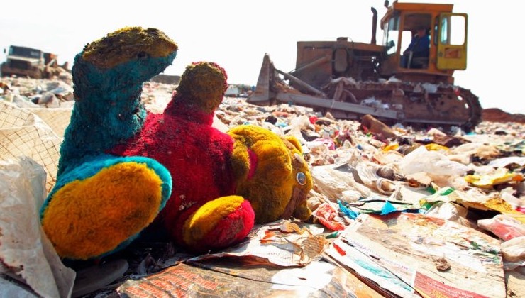 В России введут обязательную переработку мебели, обуви и игрушек - «Экология России»