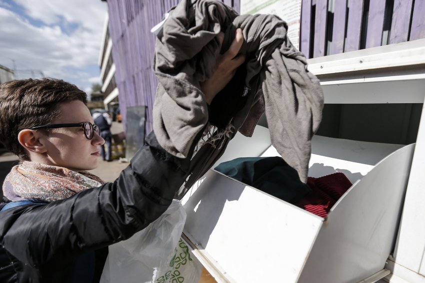 Как и куда сдавать одежду на переработку в Москве - «Экология»