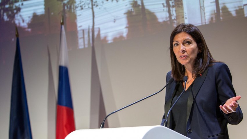 Кандидат в президенты Франции Идальго проголосовала на выборах в Париже - «Экология»