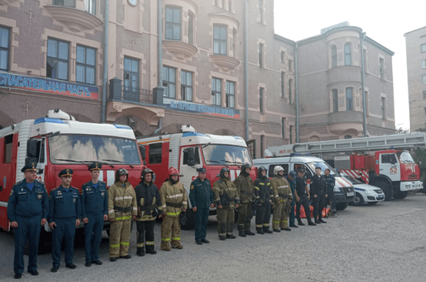 В Ленобласти к борьбе с огнём привлекли полицейских и медиков - «Экология России»