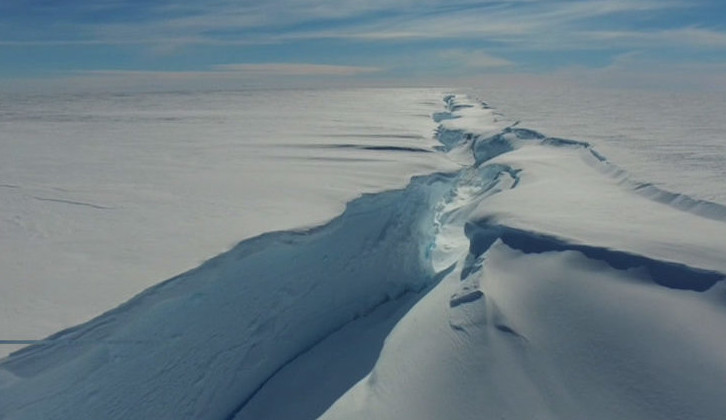 Айсберг размером с Лондон откололся от ледника в Антарктиде - «В мире»