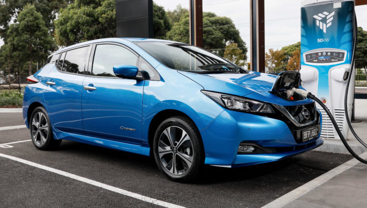 Nissan переведет все производство на электромобили к 2030 году - «В мире»