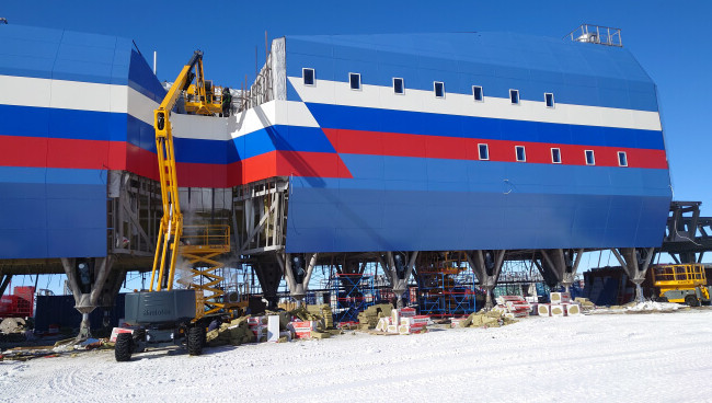 Завершена сборка трех модулей зимовочного комплекса на станции “Восток” в Антарктиде - «Экология России»