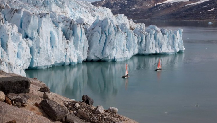 587 кубических км льда сбросили ледники Гренландии за 100 лет - «Экология России»
