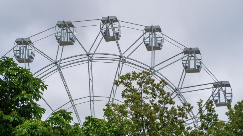 Колесо обозрение высотой более 50 метров поставили в Химках - «Экология»