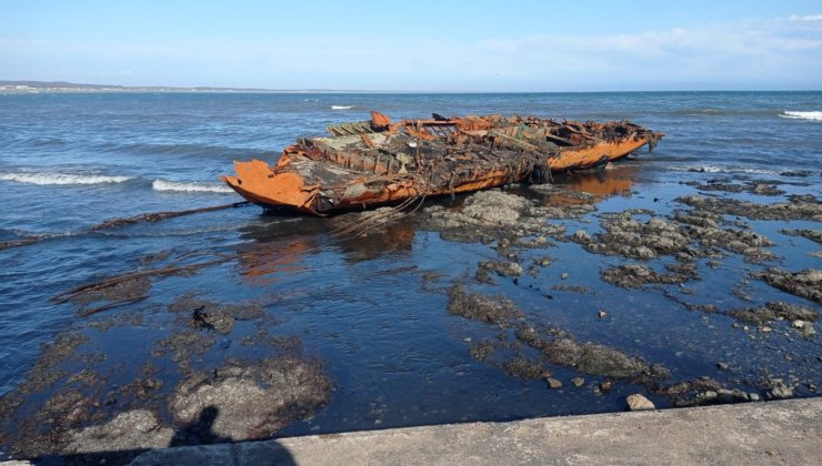 В Сахалинской области начали подъем затонувших судов - «Экология России»