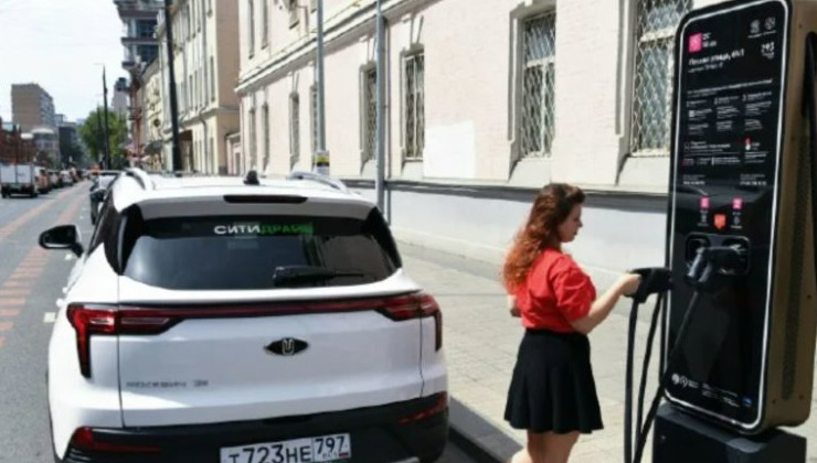 Долю электрокаров в такси и каршеринге будут контролировать местные власти - «Экология России»