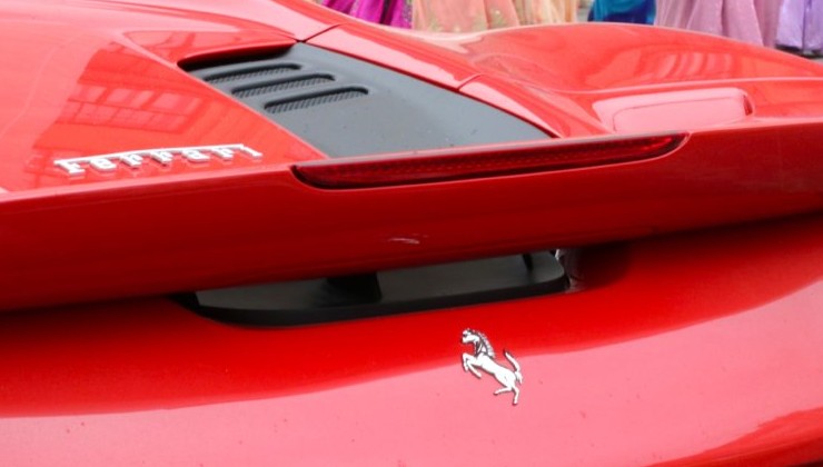 Ferrari представила первый электрический купе Elettrica - «В мире»