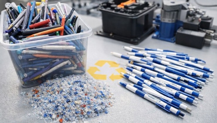 22 килограмма старых ручек превратили в 4 тысячи новых - «Зеленая Экономика»