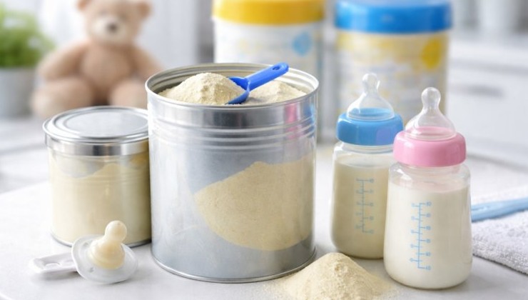 Власти Франции вводят новые пороги токсина в смесях для младенцев - «В мире»