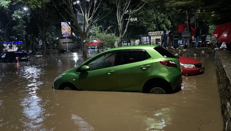 После месяцев засухи в Кении наводнения унесли жизни более 40 человек - «В мире»