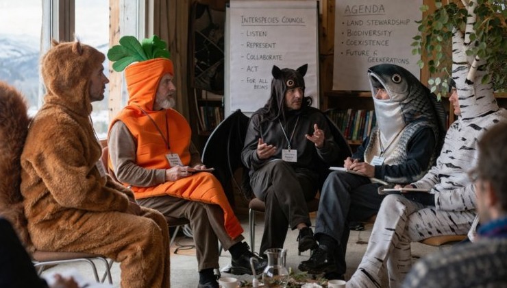 От имени белочки: в Европе люди начали говорить за животных и растения - «В мире»